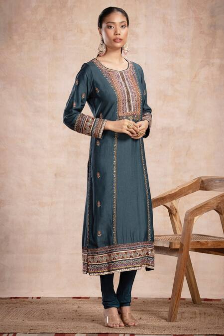 Shop_Saahiil Kapoor_Green Tussar, Crepe, Organza Sequins, Zari, Rabia Mirror Embroidered Kurta Set _Online_at_Aza_Fashions