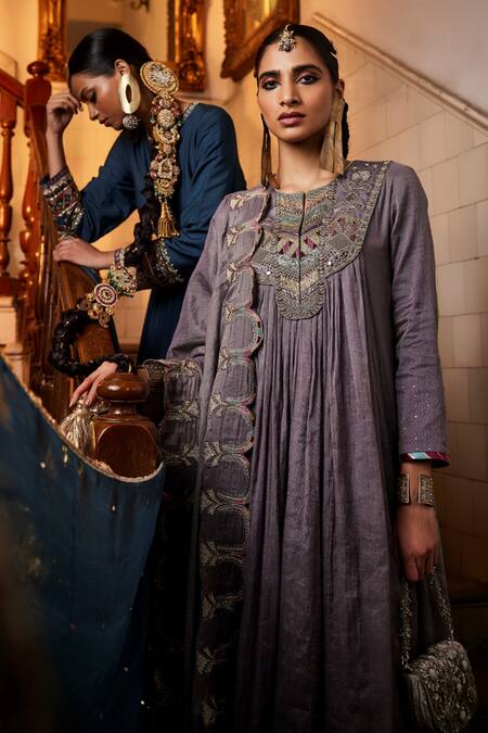Buy Saahiil Kapoor Grey Chanderi , Cotton, Embroidery, Beads, Zari Samsara Kurta Set Online at Aza Fashions Buy_Saahiil Kapoor_Grey Chanderi , Cotton, Embroidery, Beads, Zari Samsara Kurta Set _Online_at_Aza_Fashions