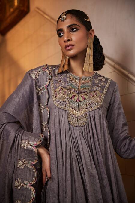 Shop Saahiil Kapoor Grey Chanderi , Cotton, Embroidery, Beads, Zari Samsara Kurta Set Online at Aza Fashions Shop_Saahiil Kapoor_Grey Chanderi , Cotton, Embroidery, Beads, Zari Samsara Kurta Set _Online_at_Aza_Fashions