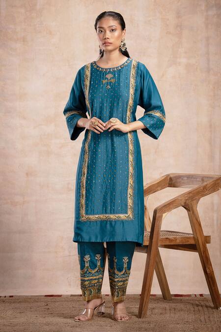 Buy Saahiil Kapoor Blue Chanderi Silk, Organza Sequins, Zari Zeena Embroidered Choga Kurta Set Buy_Saahiil Kapoor_Blue Chanderi Silk, Organza Sequins, Zari Zeena Embroidered Choga Kurta Set