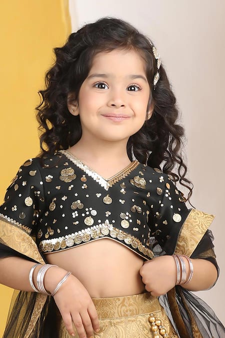 The Little Celebs Black Silk, Crepe, Chiffon Sequins Floral Vine Layered Lehenga Set Online at Aza Fashions The Little Celebs_Black Silk, Crepe, Chiffon Sequins Floral Vine Layered Lehenga Set_Online_at_Aza_Fashions