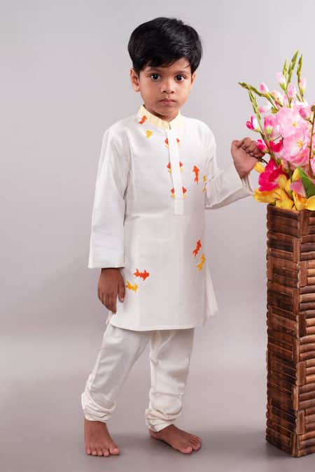 Buy_Little Brats_Off White Cotton, Silk Embroidery Fish Kurta Set _Online_at_Aza_Fashions