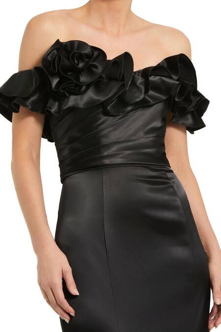 Mac Duggal_Black Polyester Off-shoulder Off Ruffle Mermaid Gown _Online_at_Aza_Fashions