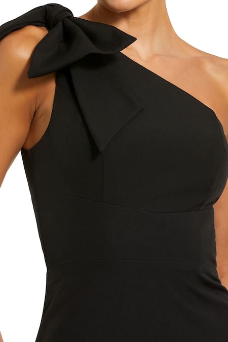 Mac Duggal_Black Polyester Bows Asymmetric One Shoulder Gown _Online_at_Aza_Fashions