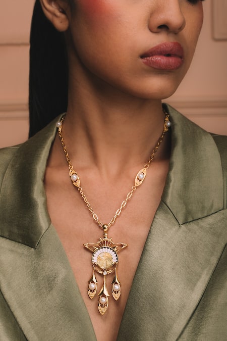 Ode Jewels Gold Pendant Necklace with Pearl Details 