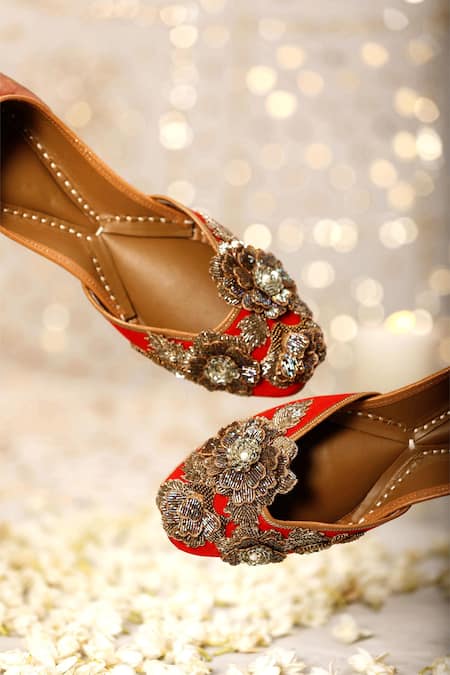 Buy_5elements_Red Embroidery Floral Applique And Dori Work Juttis _Online_at_Aza_Fashions