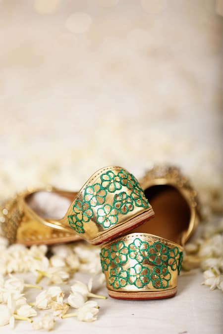 Shop_5elements_Gold Stones, Sequins Studded Juttis _at_Aza_Fashions