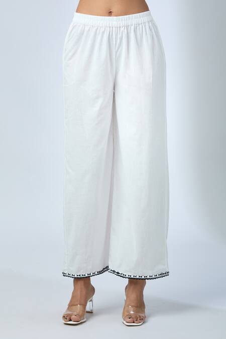 Kalakaari By Sagarika_Off White Cotton, Chanderi Silk Mirrors, Lace Stripe Handblock Printed Kurta Set _Online_at_Aza_Fashions