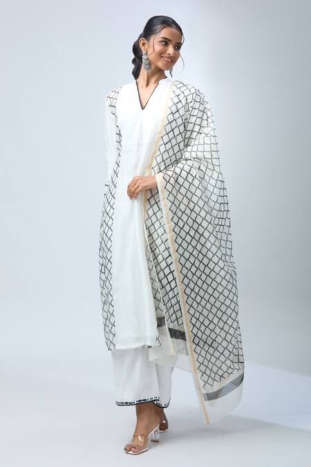 Buy_Kalakaari By Sagarika_Off White Cotton, Chanderi Silk Lace, Embroidery, Checkered Kurta Pant Set _Online_at_Aza_Fashions