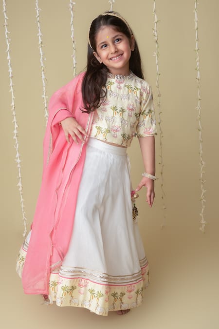 Buy_MI Dulce AN'YA_Ivory Chanderi, Organza, Cotton Pichwai Print Blouse And Dupatta Lehenga Set _Online_at_Aza_Fashions