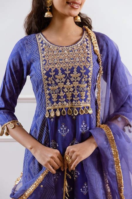 Rivaaj Clothing_Blue Modal Gota Patti Round Neck Chevron Embroidered Kurta Pant Set _Online_at_Aza_Fashions