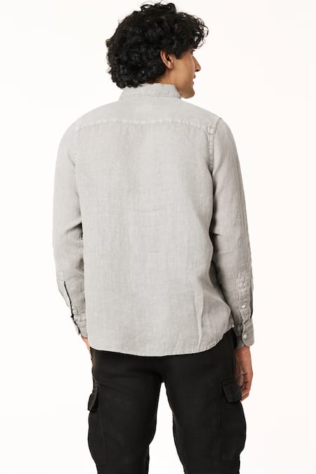 Shop_Terra Luna_Gray Linen Grey Collared Pocketed T-shirt _at_Aza_Fashions
