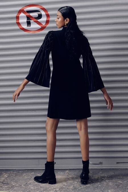 Buy Veera Wear Black Crepe Mandarin Collar Metallic Embellished Dress Online at Aza Fashions Buy_Veera Wear_Black Crepe Mandarin Collar Metallic Embellished Dress _Online_at_Aza_Fashions