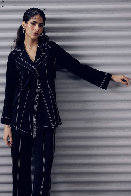 Veera Wear Black Crepe Embroidery Collared Top And Pant Set at Aza Fashions Veera Wear_Black Crepe Embroidery Collared Top And Pant Set _at_Aza_Fashions