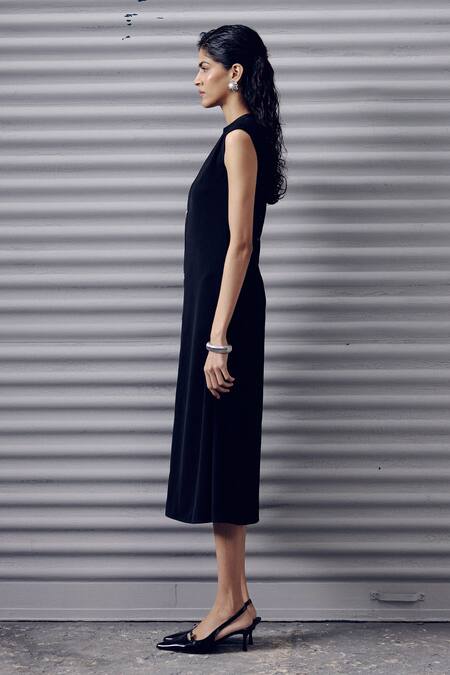 Shop Veera Wear Black Crepe Round Neck Stitchline Embroidered Midi Dress Online at Aza Fashions Shop_Veera Wear_Black Crepe Round Neck Stitchline Embroidered Midi Dress _Online_at_Aza_Fashions