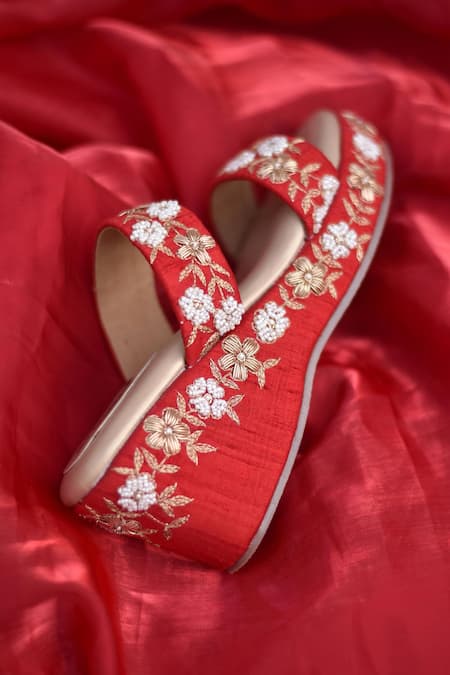 Around Always Red Zari, Pearls Zardozi Embroidered Wedges Online at Aza Fashions Around Always_Red Zari, Pearls Zardozi Embroidered Wedges _Online_at_Aza_Fashions