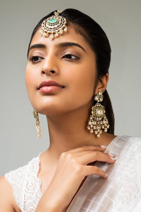 Zevar King Green Floral Swirl Stone Maangtikka 