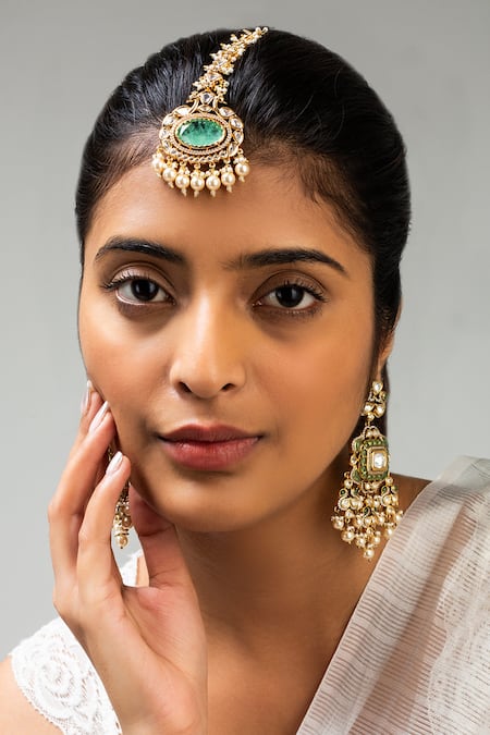 Zevar King Green Antique Gold Plated Maangtikka 