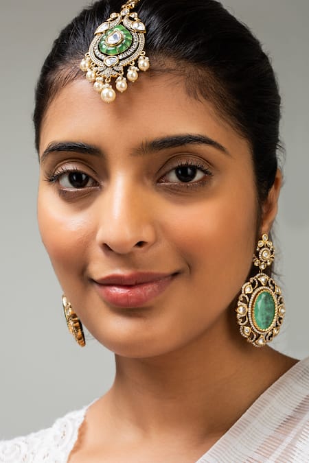 Zevar King Green Peacock Stone Maangtikka Online at Aza Fashions Zevar King_Green Peacock Stone Maangtikka _Online_at_Aza_Fashions