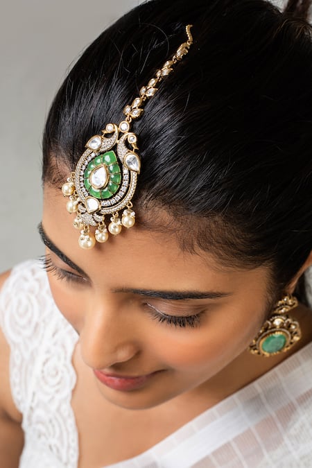 Shop Zevar King Green Peacock Stone Maangtikka at Aza Fashions Shop_Zevar King_Green Peacock Stone Maangtikka _at_Aza_Fashions