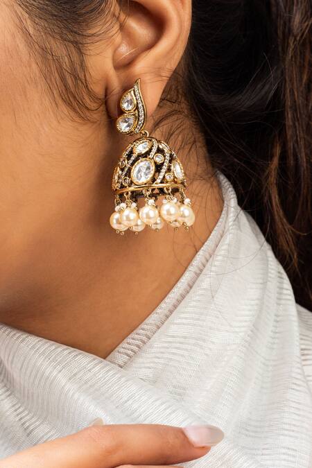 Zevar King White Antique Gold Plated Pearl Tasselled Jhumkas Online at Aza Fashions Zevar King_White Antique Gold Plated Pearl Tasselled Jhumkas _Online_at_Aza_Fashions
