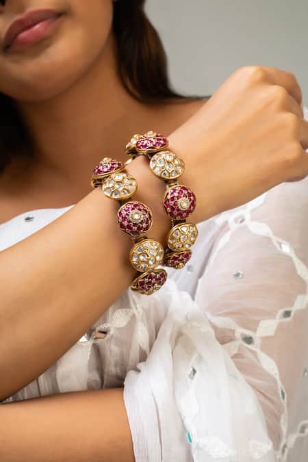 Zevar King Antique Gold Plated Red Stone Bangle 