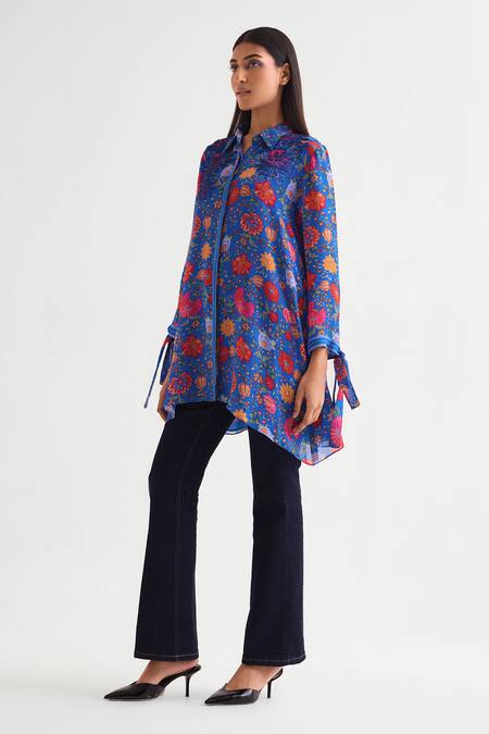 Namrata Joshipura_Blue Georgette Sequins, Embroidery Shawl Neck Floral Embellished Boxy Tunic _Online_at_Aza_Fashions