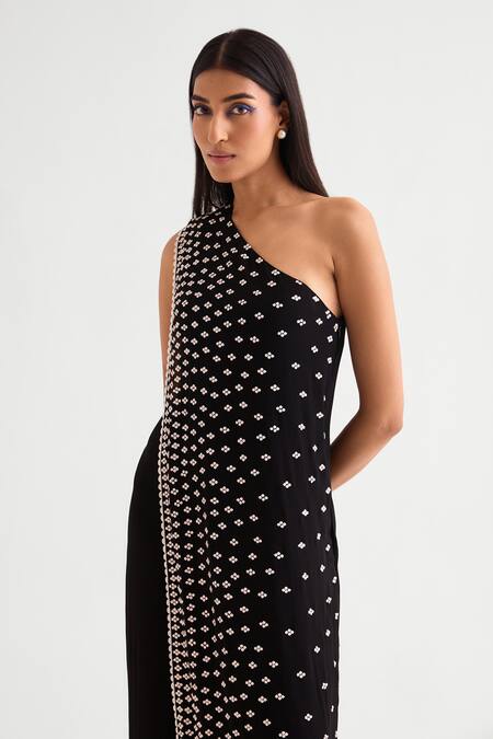 Namrata Joshipura Black Georgette Applique One Shoulder Floral Jumpsuit Online at Aza Fashions Namrata Joshipura_Black Georgette Applique One Shoulder Floral Jumpsuit _Online_at_Aza_Fashions