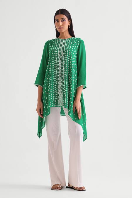 Buy_Namrata Joshipura_Green Georgette Embroidery Round Neck Floral Embellished Asymmetric Tunic _Online_at_Aza_Fashions