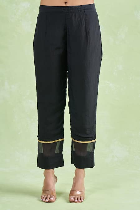 Naintara Bajaj_Black Organza Beads, Sequins, Lace Round Neck Embellished Kurta Set With Dupatta _Online_at_Aza_Fashions