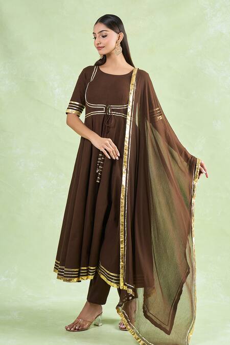 Naintara Bajaj Brown Cotton, Chiffon Gota Patti Round Neck Lace Border Anarkali Pant Set Online at Aza Fashions Naintara Bajaj_Brown Cotton, Chiffon Gota Patti Round Neck Lace Border Anarkali Pant Set _Online_at_Aza_Fashions