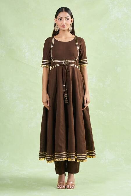 Naintara Bajaj Brown Cotton, Chiffon Gota Patti Round Neck Lace Border Anarkali Pant Set at Aza Fashions Naintara Bajaj_Brown Cotton, Chiffon Gota Patti Round Neck Lace Border Anarkali Pant Set _at_Aza_Fashions