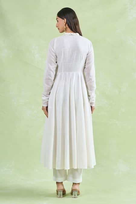 Shop Samyukta Singhania White Cotton Gota Patti V-neck Work Anarkali Set With Pant at Aza Fashions Shop_Samyukta Singhania_White Cotton Gota Patti V-neck Work Anarkali Set With Pant _at_Aza_Fashions