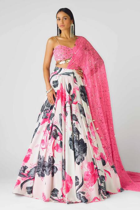 Basanti - Kapde Aur Koffee_Off White Crepe, Lace Sequins Sweetheart Neck Embellished Floral Lehenga Set_Online_at_Aza_Fashions