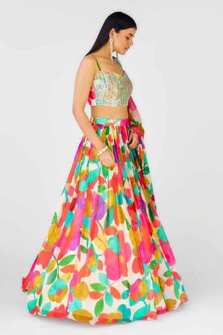 Basanti - Kapde Aur Koffee Gold Georgette Sequins, Beads, Mirrors Sweetheart Neck Floral Vine Lehenga Set Online at Aza Fashions Basanti - Kapde Aur Koffee_Gold Georgette Sequins, Beads, Mirrors Sweetheart Neck Floral Vine Lehenga Set_Online_at_Aza_Fashions