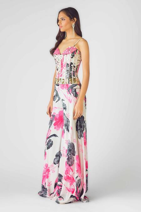 Basanti - Kapde Aur Koffee_Off White Crepe Embellished Sequins Sweetheart Floral Corset And Sharara Set_Online_at_Aza_Fashions