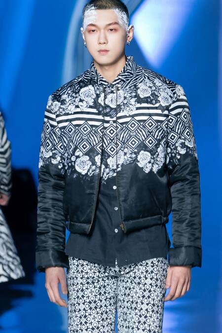 MR. Ajay Kumar Black Polyester Floral Stripe Print Jacket Online at Aza Fashions MR. Ajay Kumar_Black Polyester Floral Stripe Print Jacket _Online_at_Aza_Fashions