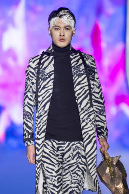 MR. Ajay Kumar_Black Cotton Satin Floral Stripe Printed Blazer _Online_at_Aza_Fashions