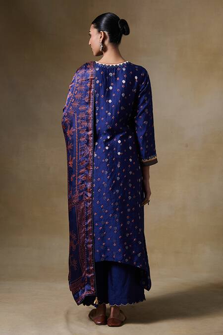 Shop Saundh Blue Chanderi Silk, Muslin, Viscose Mirrors, Woven Butti Bandhani Kurta Pant Set at Aza Fashions Shop_Saundh_Blue Chanderi Silk, Muslin, Viscose Mirrors, Woven Butti Bandhani Kurta Pant Set_at_Aza_Fashions