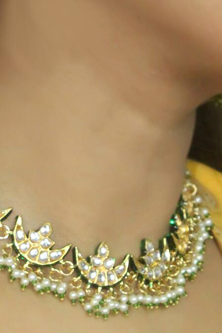 Queens Jewels_Gold Plated Pearls, Diamonds Kundan Embellished Necklace Set _Online_at_Aza_Fashions