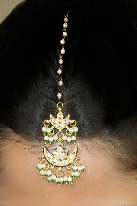 Shop_Queens Jewels_Gold Plated Pearls, Diamonds Kundan Embellished Necklace Set _Online_at_Aza_Fashions