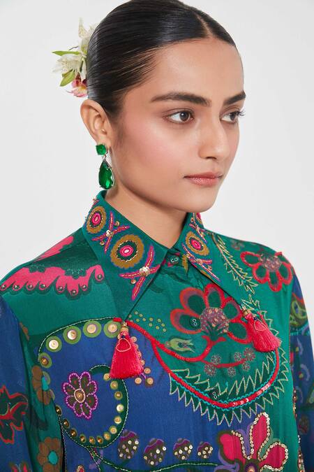 Siddhartha Bansal_Multi Color Crepe Tassels Collared Paisley Print Tunic And Palazzo Set _at_Aza_Fashions