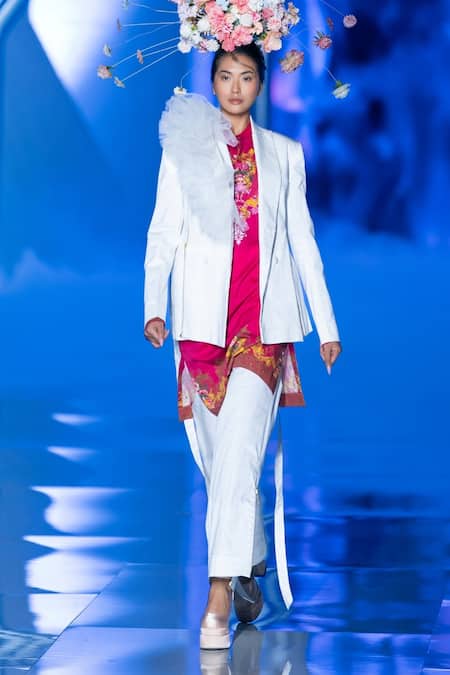 MR. Ajay Kumar_White Cotton Ruffles Collared Jacket _at_Aza_Fashions