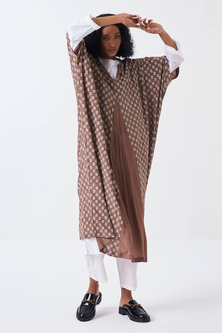 Shop Three Brown Crepe V-neck Brick Print Gusset Detail Kaftan Online at Aza Fashions Shop_Three_Brown Crepe V-neck Brick Print Gusset Detail Kaftan _Online_at_Aza_Fashions