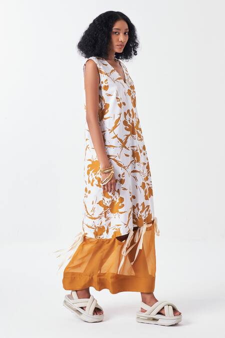 Shop Three White Organza, Poplin V-neck Floral Print Maxi Dress Online at Aza Fashions Shop_Three_White Organza, Poplin V-neck Floral Print Maxi Dress _Online_at_Aza_Fashions