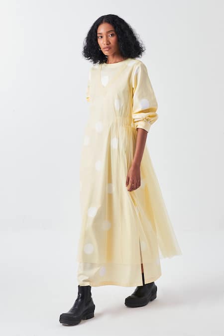 Buy Three Yellow Poplin V-neck Butter Polka Midi Dress With Inner Online at Aza Fashions Buy_Three_Yellow Poplin V-neck Butter Polka Midi Dress With Inner _Online_at_Aza_Fashions