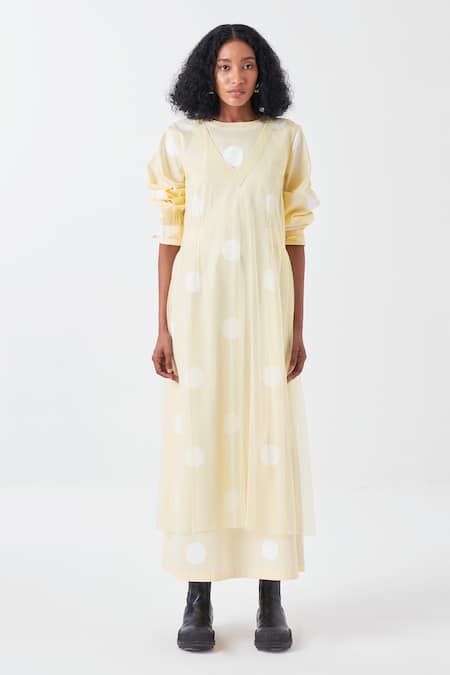 Buy Three Yellow Poplin V-neck Butter Polka Midi Dress With Inner Buy_Three_Yellow Poplin V-neck Butter Polka Midi Dress With Inner