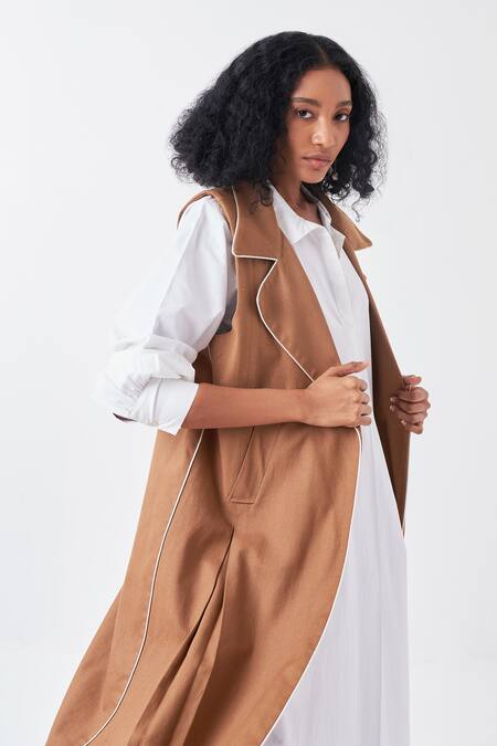 Buy_Three_Brown Cotton Piping Collared Sleeveless Long Jacket_Online_at_Aza_Fashions