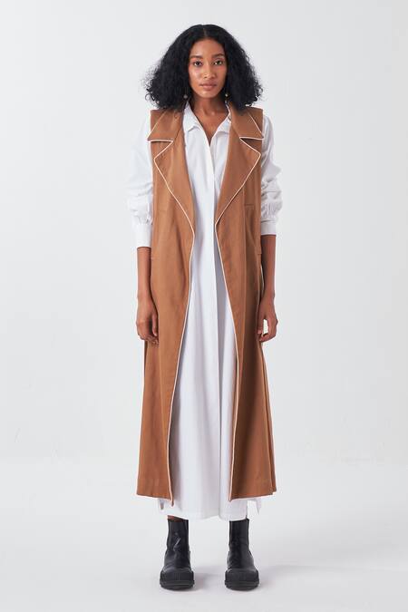 Buy_Three_Brown Cotton Piping Collared Sleeveless Long Jacket