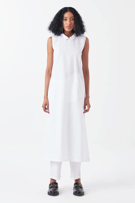 Buy_Three_White Chanderi, Poplin Collared Moon Applique Long Jacket _Online_at_Aza_Fashions